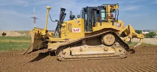 Buldozer CAT D6T